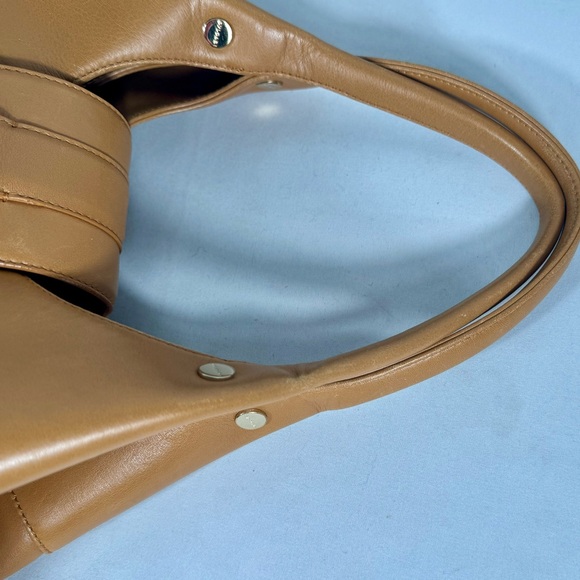 Bvlgari Leather Chandra Bag with dust bag EUC - Picture 8 of 14